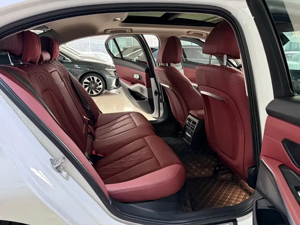 BMW 3 Series — фото 10
