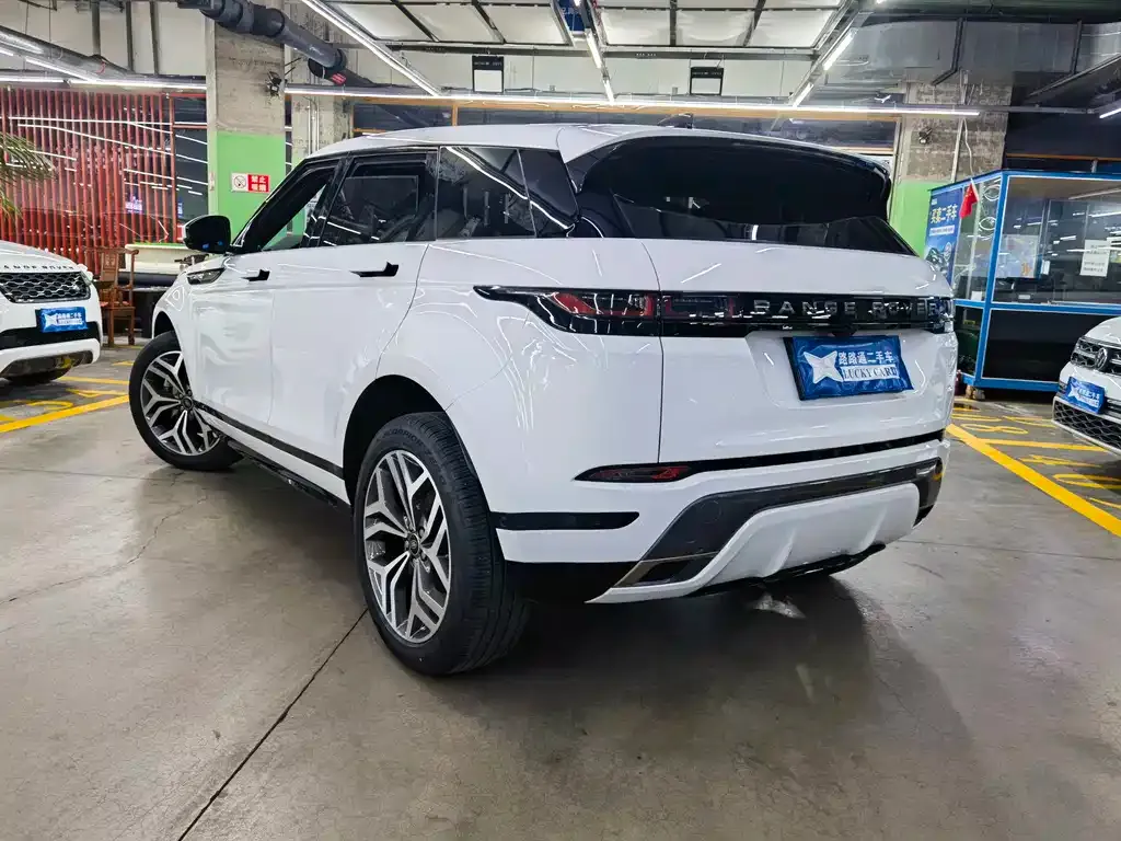 Land Rover Evoque — фото 4