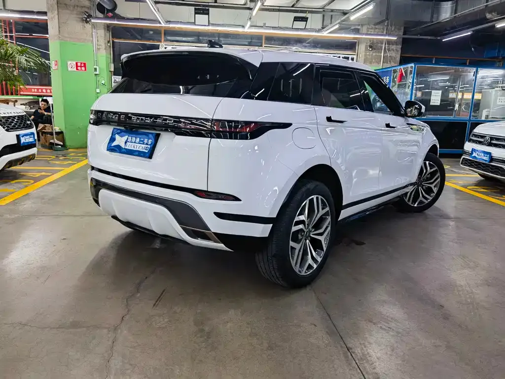 Land Rover Evoque — фото 5