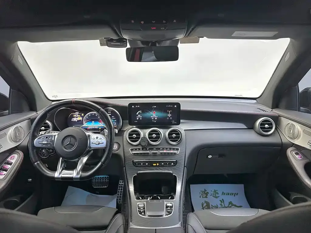 Mercedes-Benz GLC AMG — фото 8
