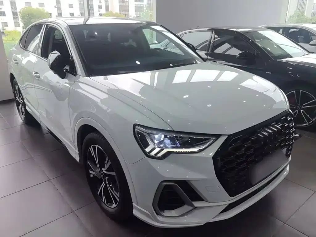 Audi Q3 Sportback — фото 6