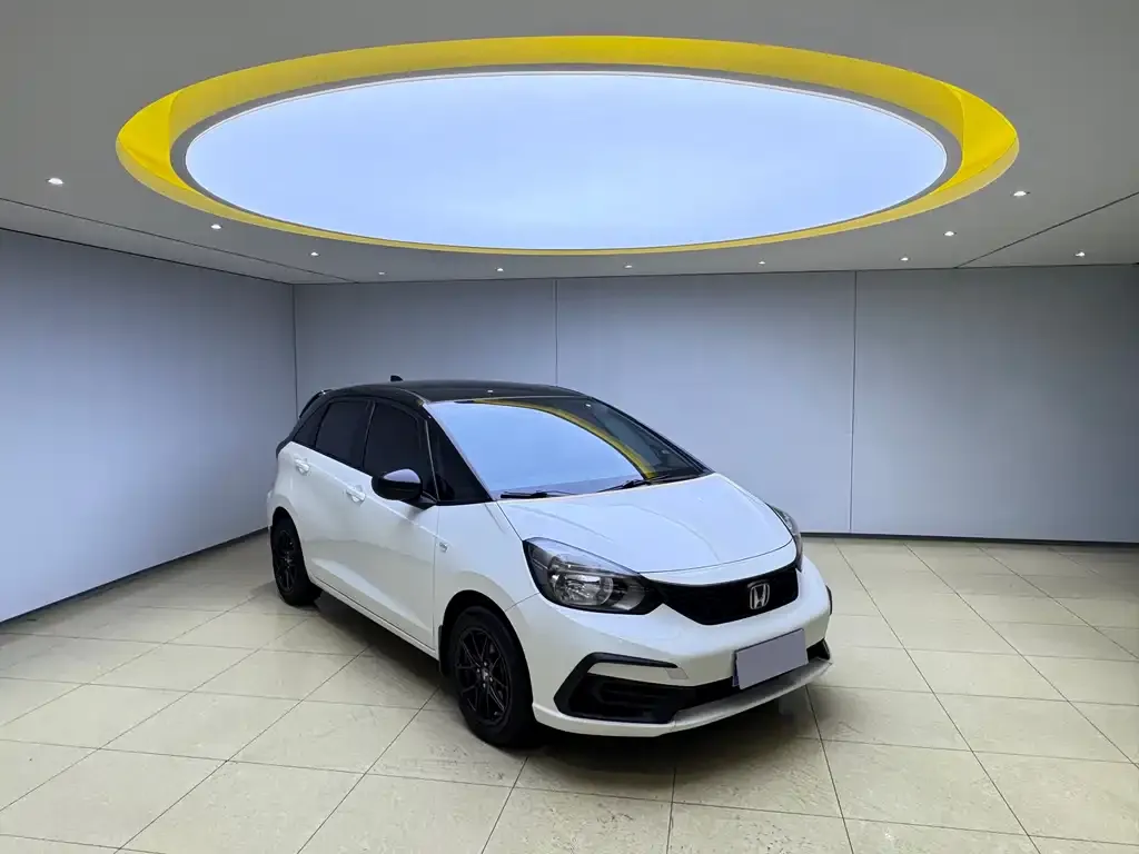 Honda Fit — фото 3