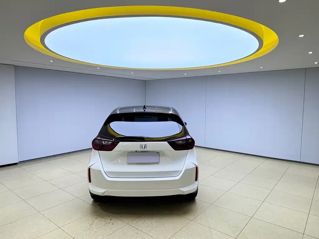 Honda Fit — фото 4