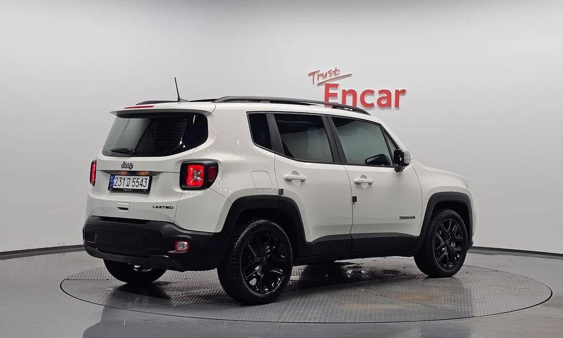 Jeep Renegade 2022 из KR, фото 5