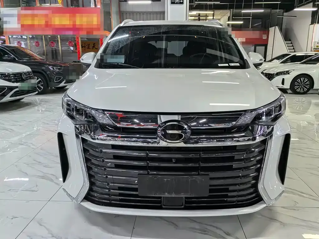 GAC Motor Trumpchi M6 — фото 10