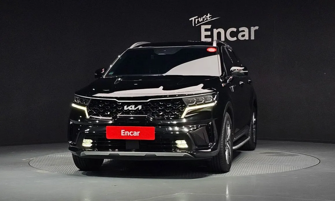 Kia Sorento — фото 9