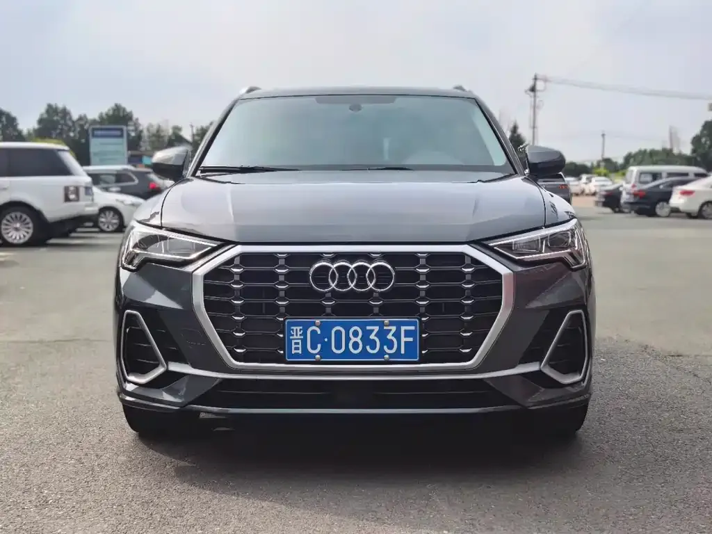 Audi Q3 — фото 4