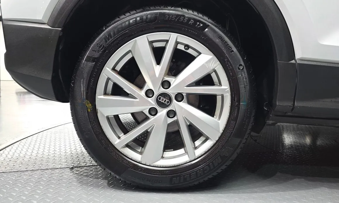 Audi Q2 2023 из KR, фото 10