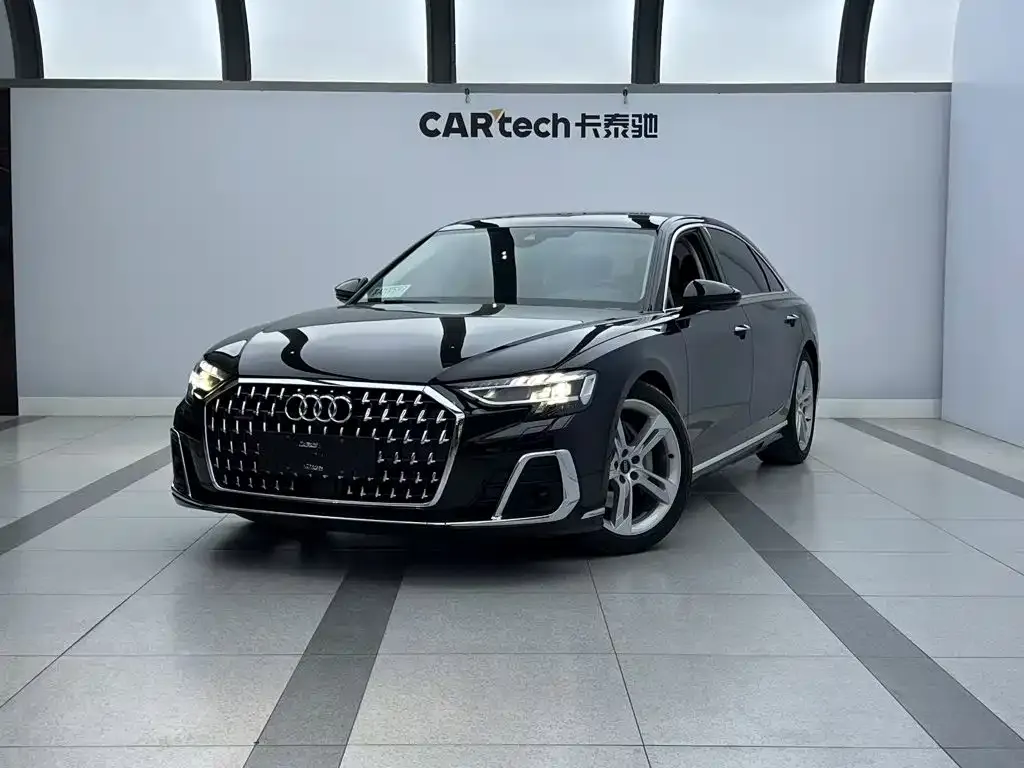 Audi A8 — фото 3