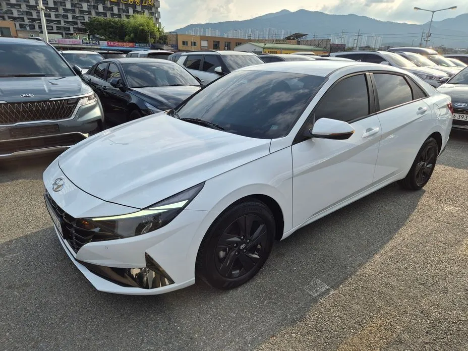 Hyundai AVANTE — фото 10