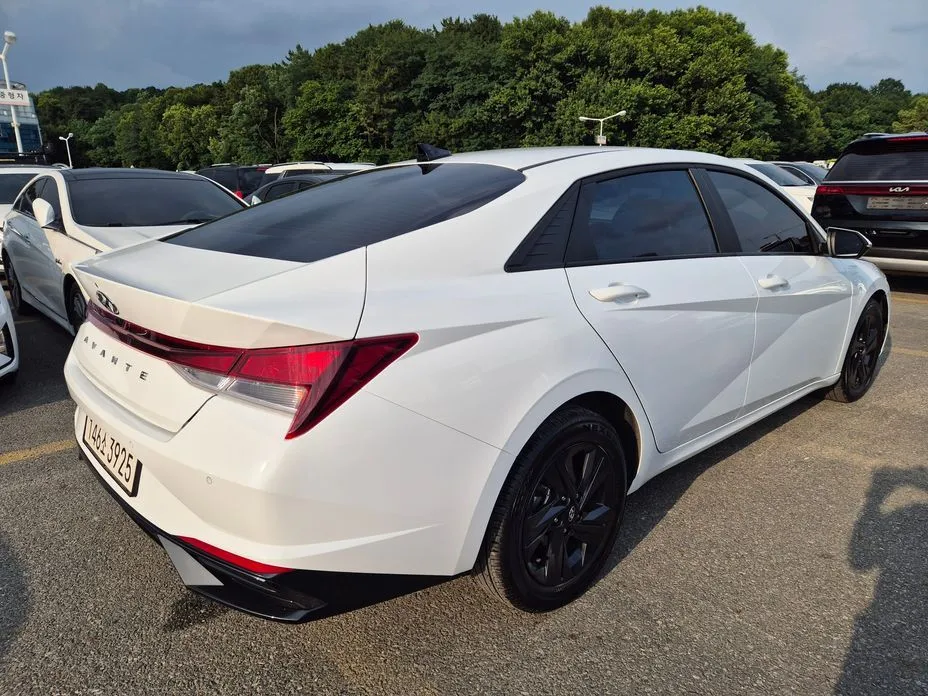Hyundai AVANTE — фото 9