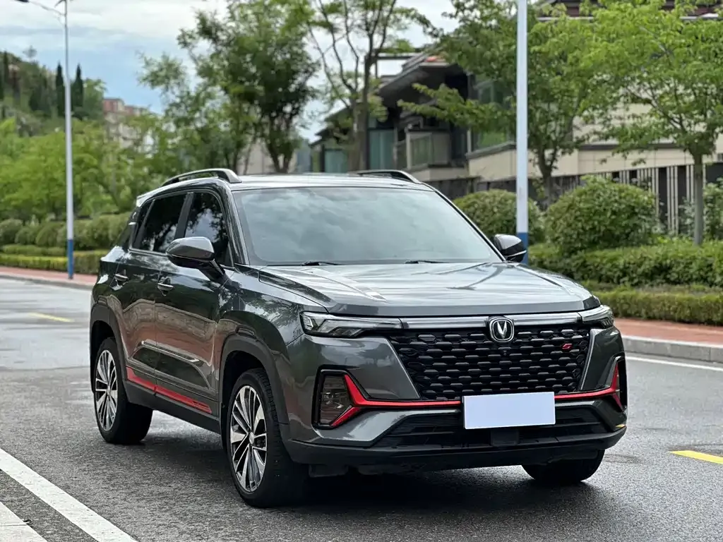 Changan CS35PLUS — фото 3