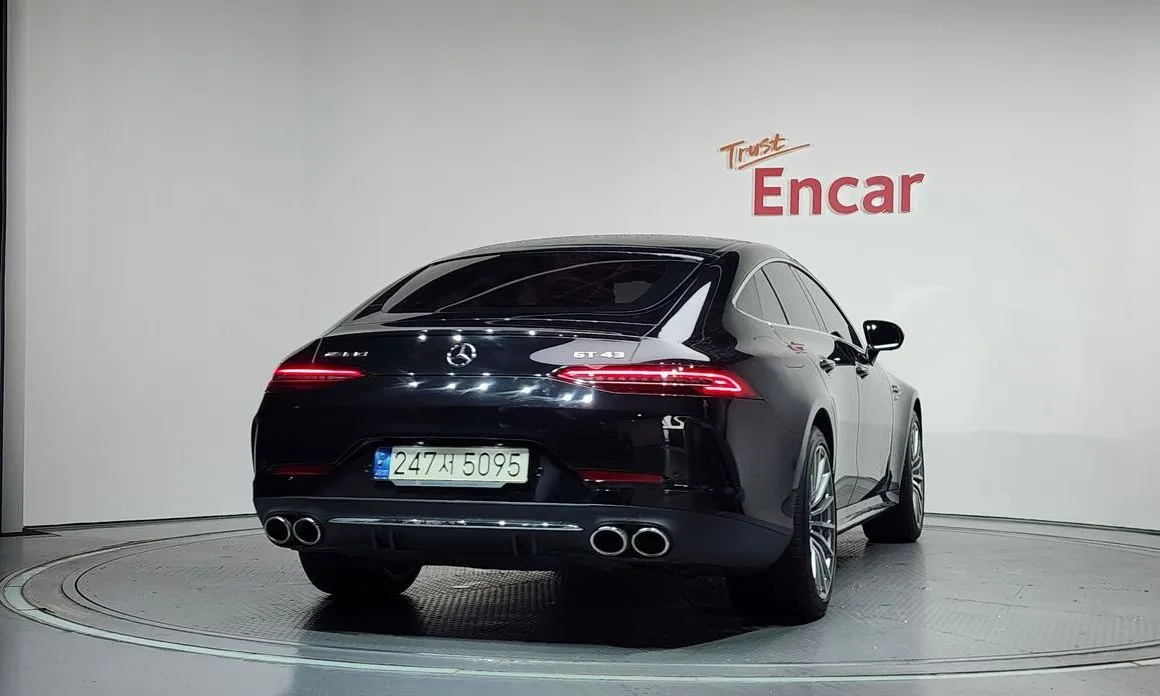 Mercedes-Benz AMG GT — фото 5