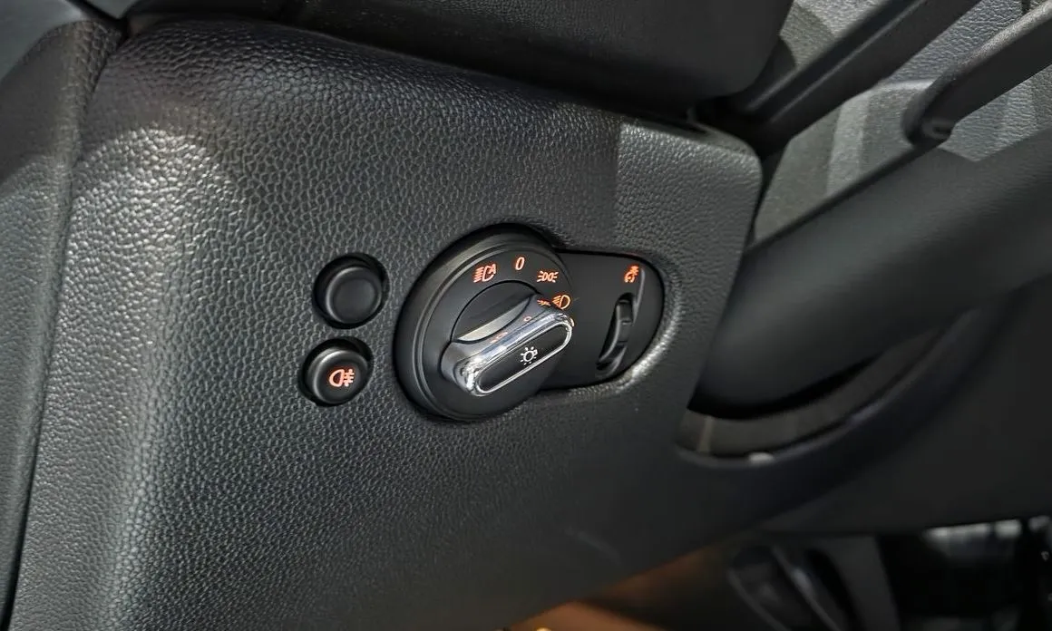 Mini Cooper 2023 из KR, фото 8
