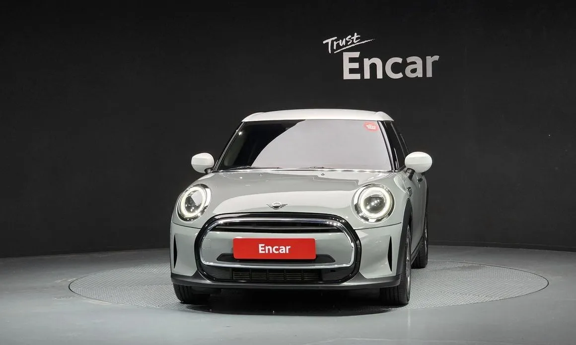 Mini Cooper 2023 из KR, фото 2