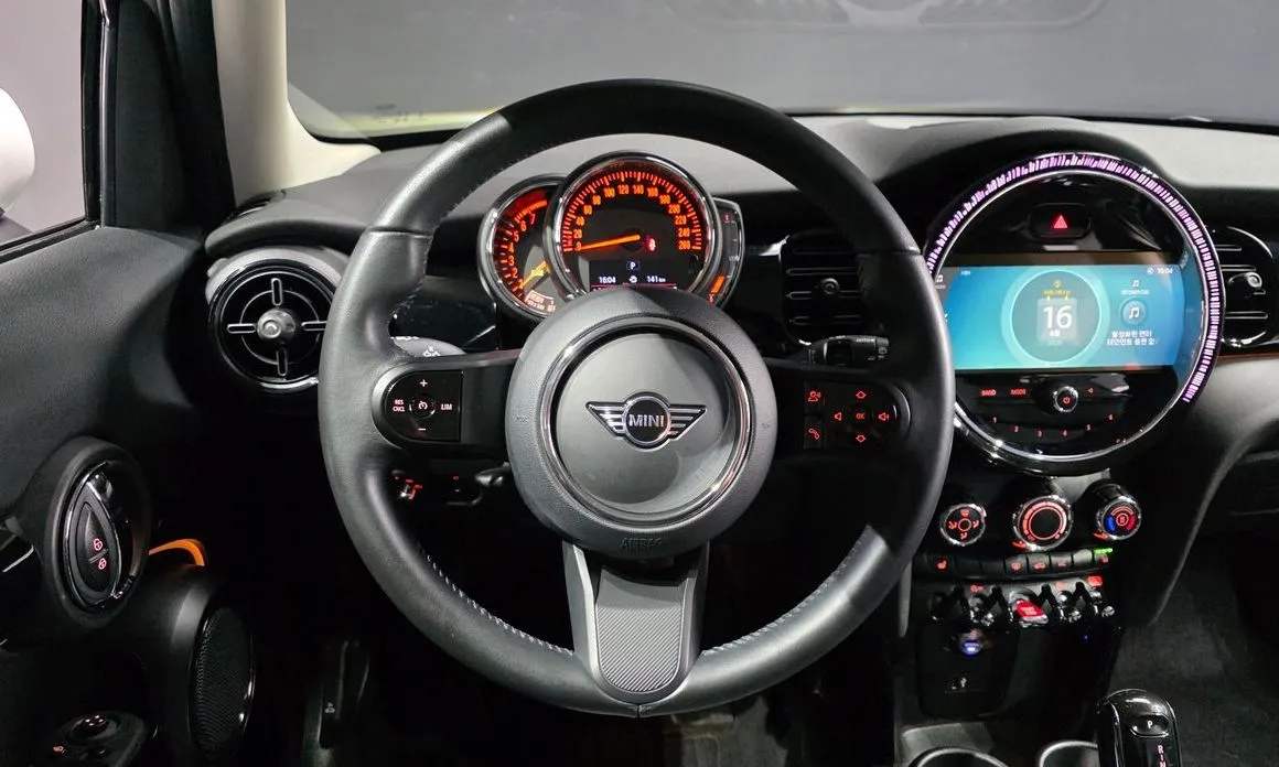 Mini Cooper 2023 из KR, фото 7