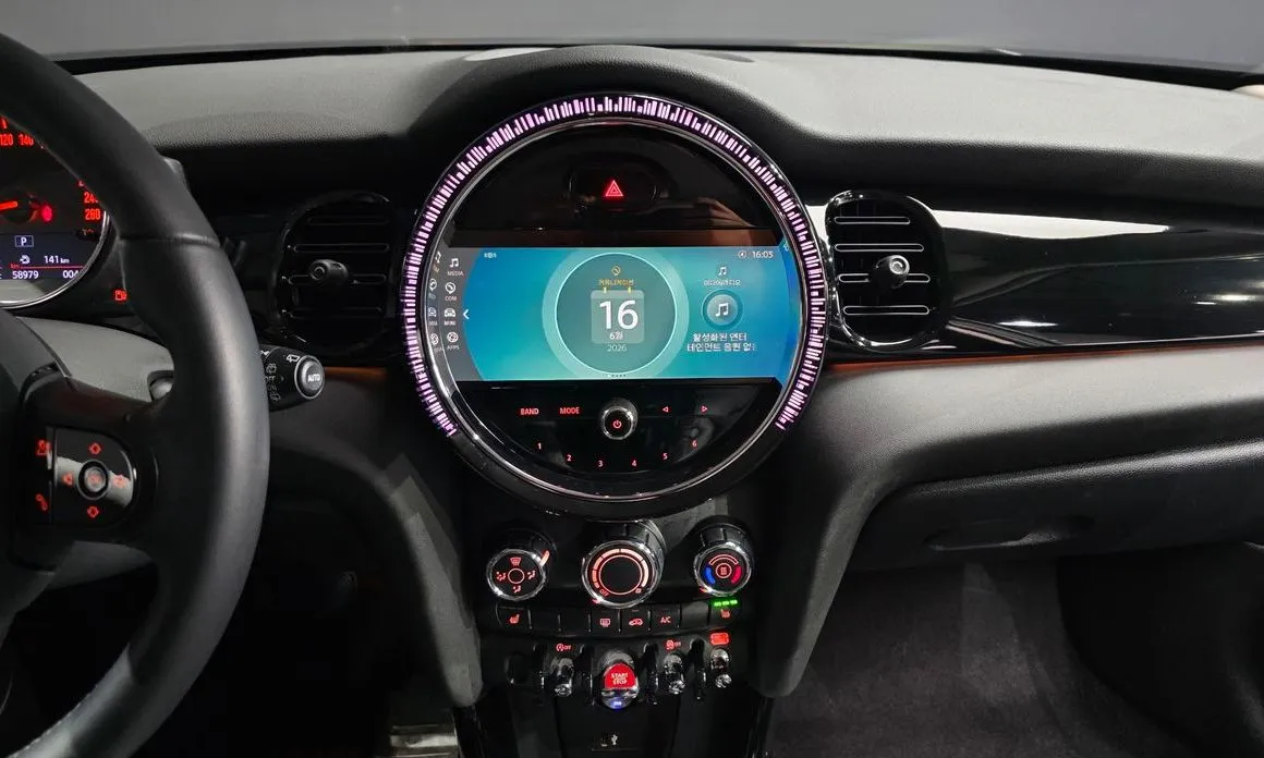 Mini Cooper 2023 из KR, фото 10