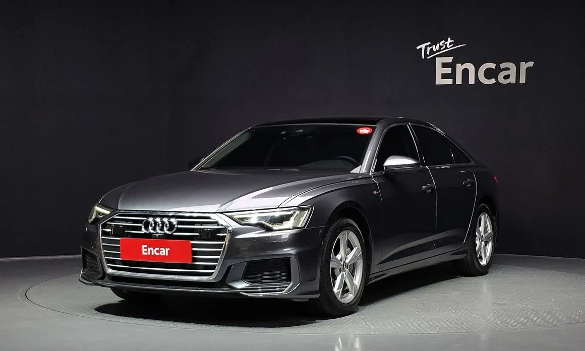 Audi A6 — фото 1