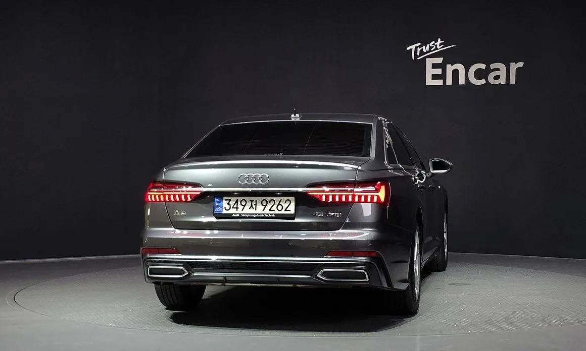 Audi A6 — фото 2