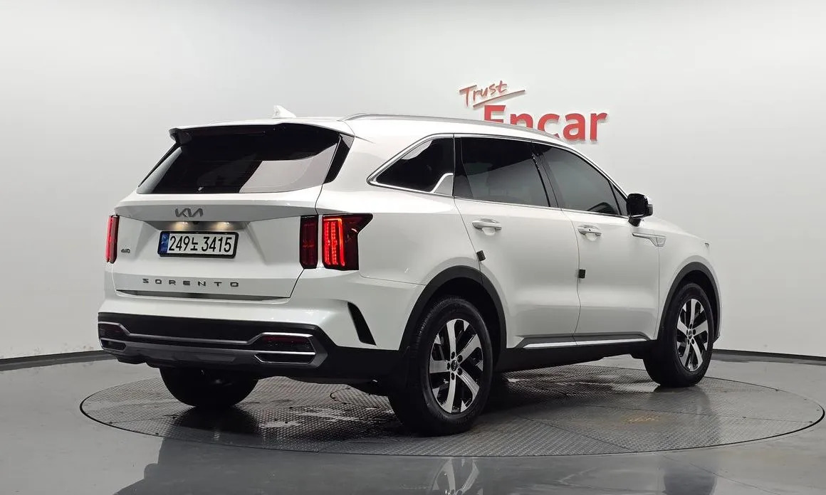 Kia Sorento — фото 4