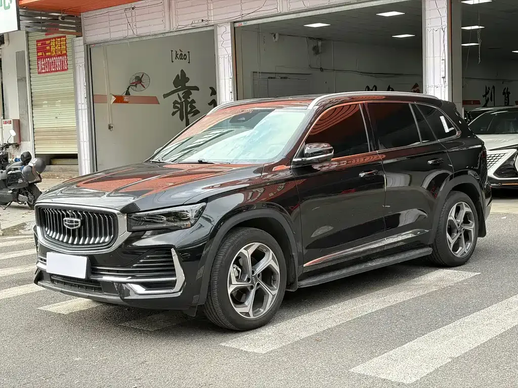Geely Xingyue L — фото 1