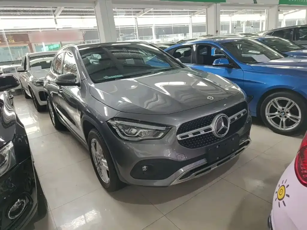 Mercedes-Benz GLA — фото 10