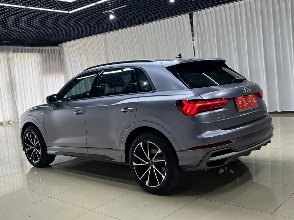 Audi Q3 — фото 3