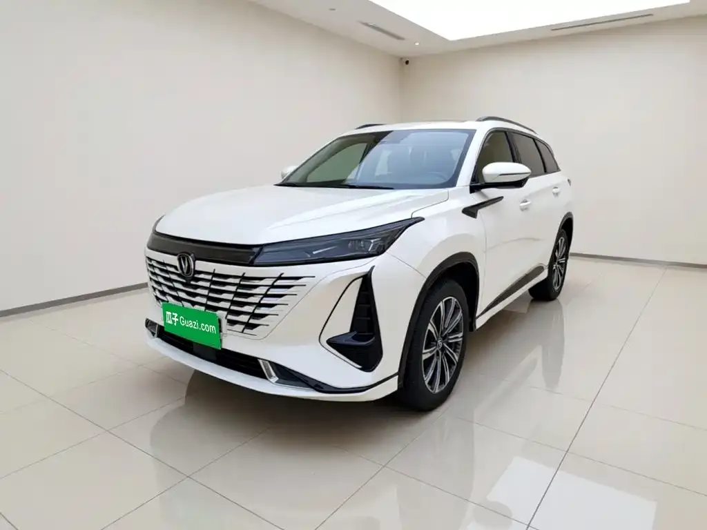 Changan CS75PLUS — фото 10