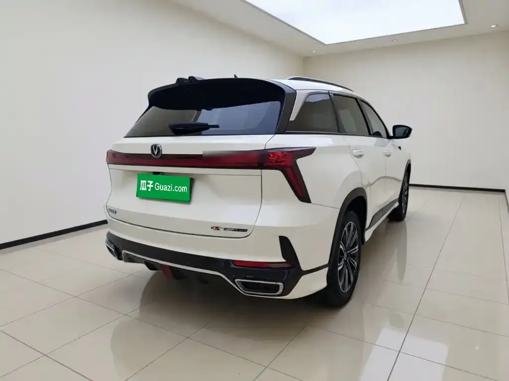 Changan CS75PLUS — фото 4