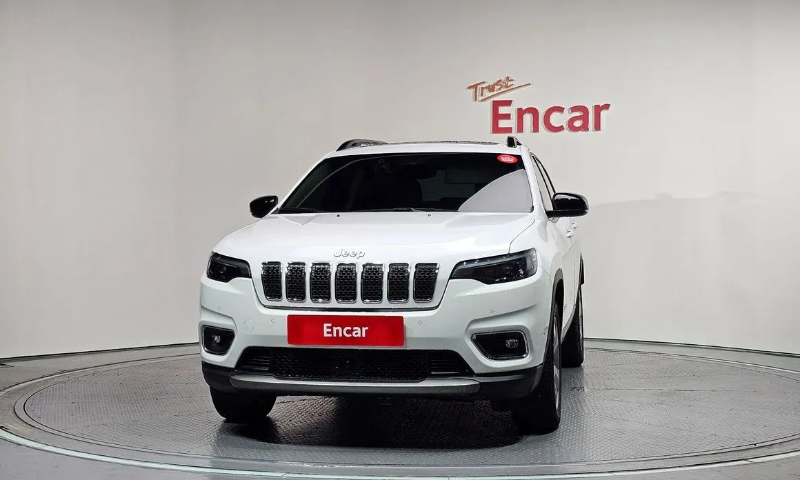 Jeep Cherokee 2022 из KR, фото 2