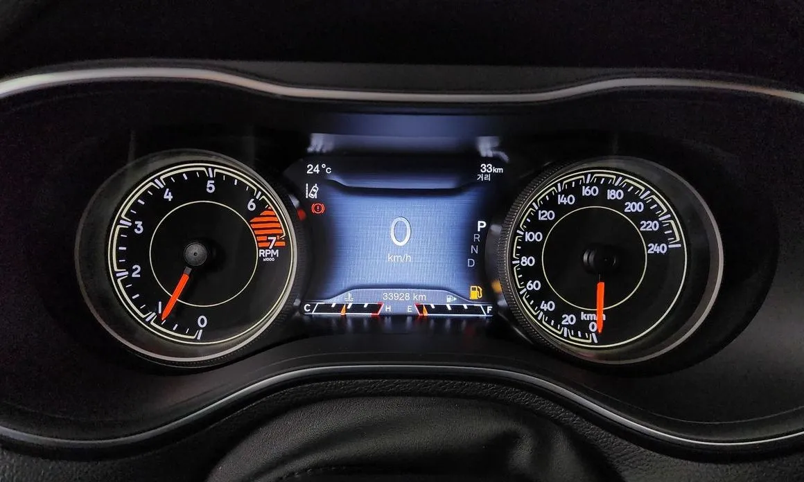 Jeep Cherokee 2022 из KR, фото 9