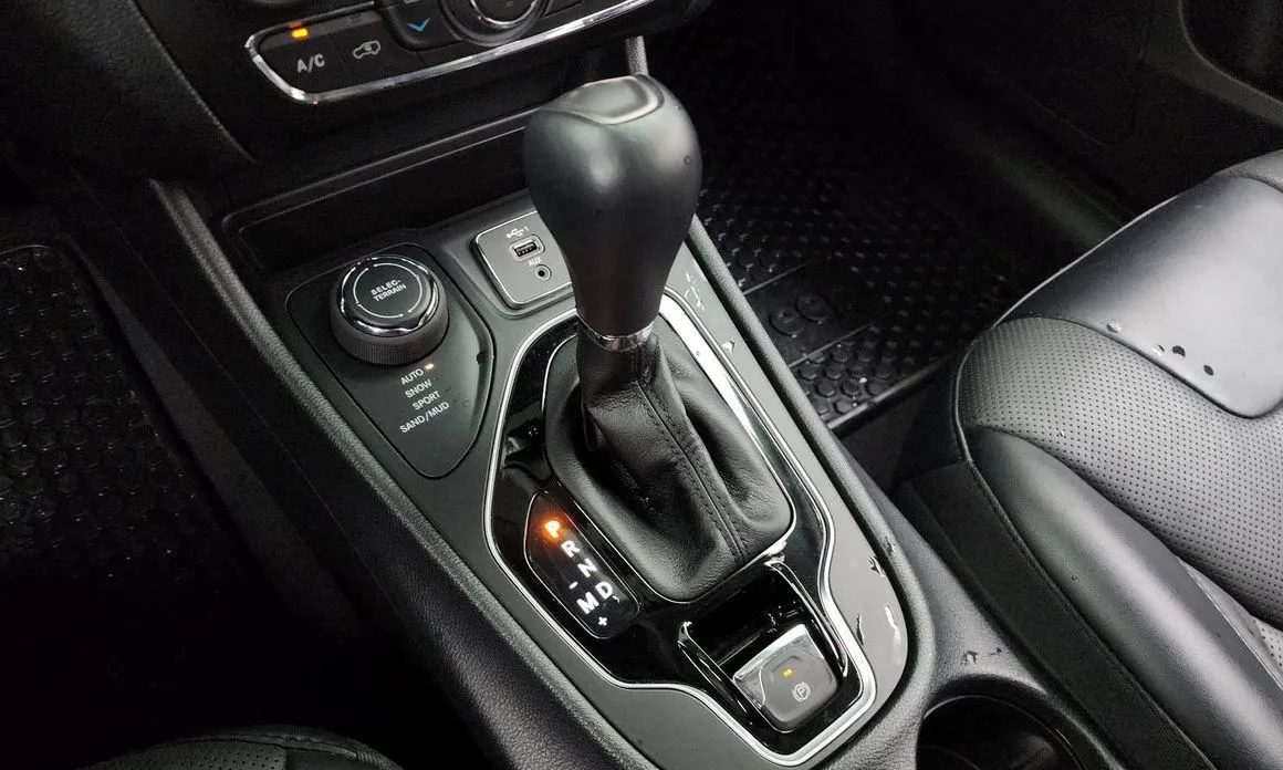 Jeep Cherokee 2022 из KR, фото 4