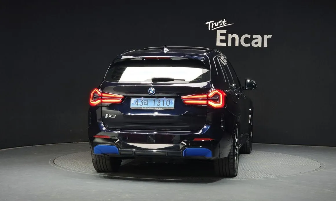 BMW iX3 2023 из KR, фото 3
