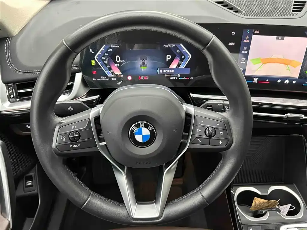BMW X1 — фото 10