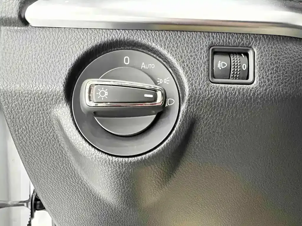 Skoda Kamiq — фото 8