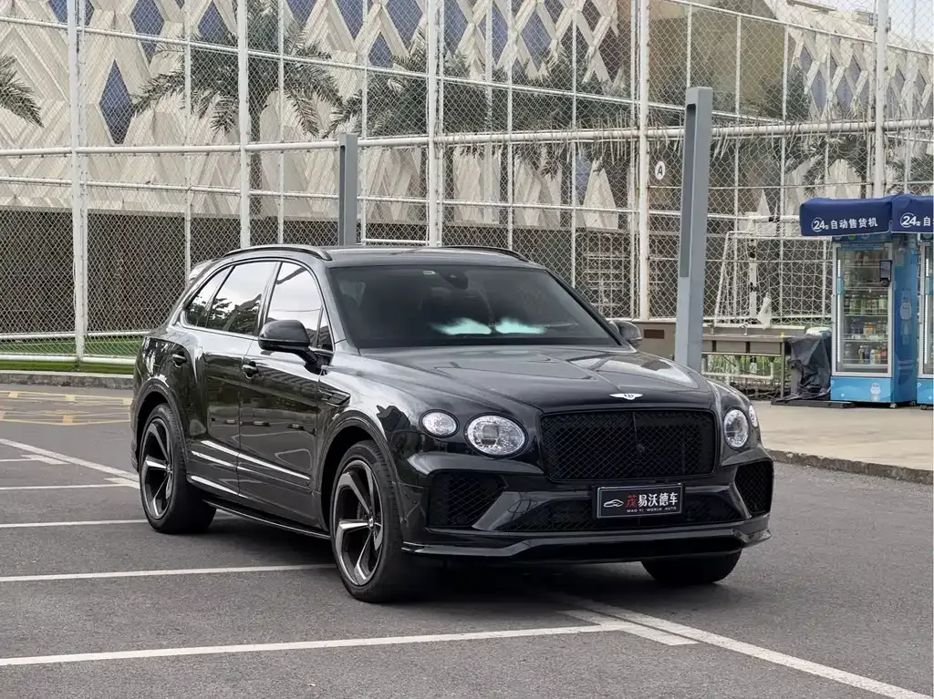 Bentley Bentayga — фото 8
