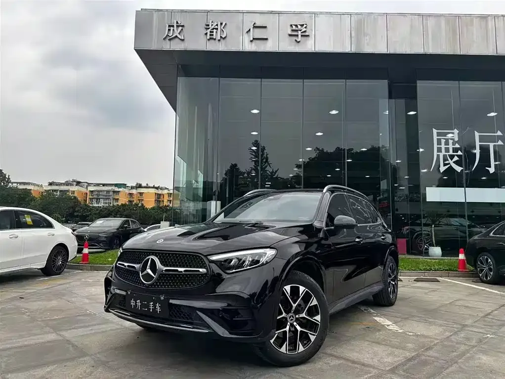 Mercedes-Benz GLC — фото 1