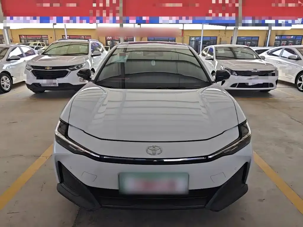 Toyota bZ3 2023 из CN, фото 8