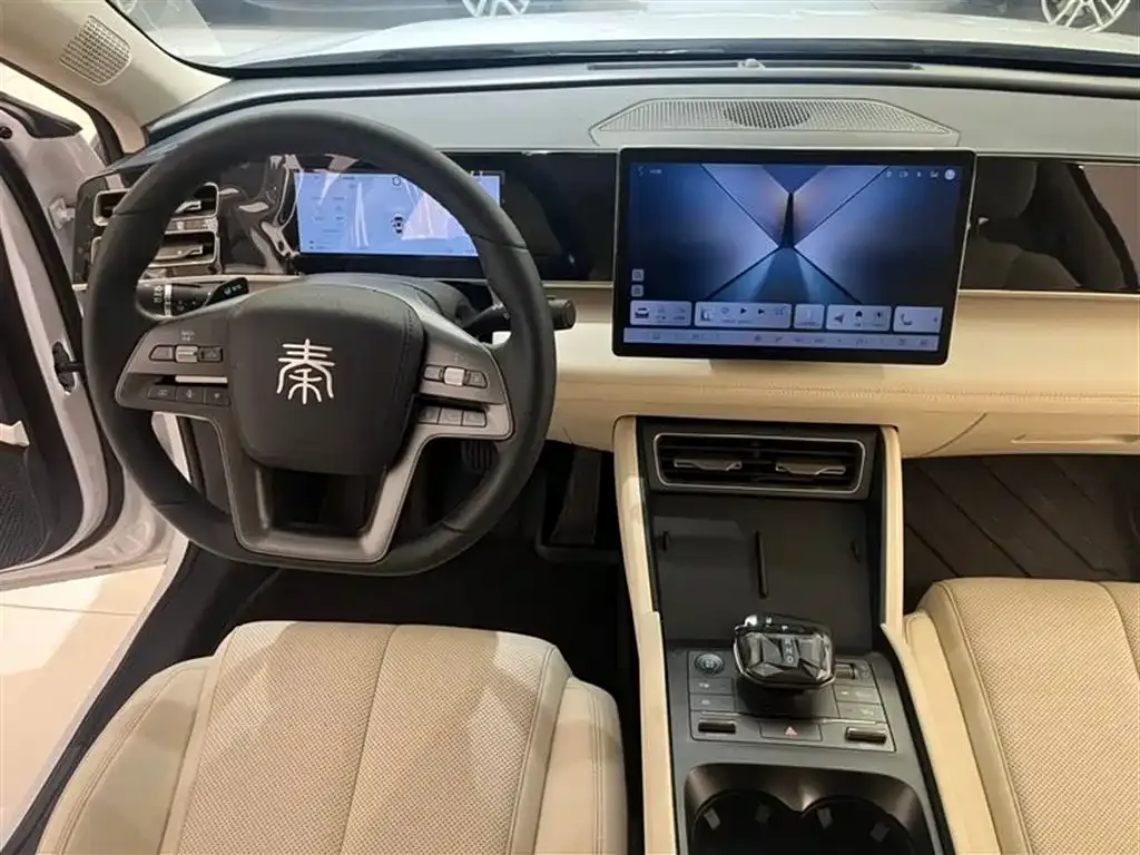 BYD Qin L — фото 9