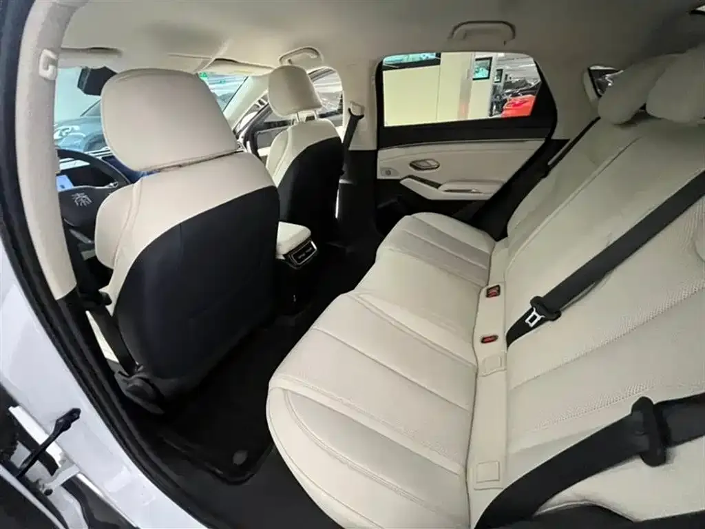 BYD Qin L — фото 4