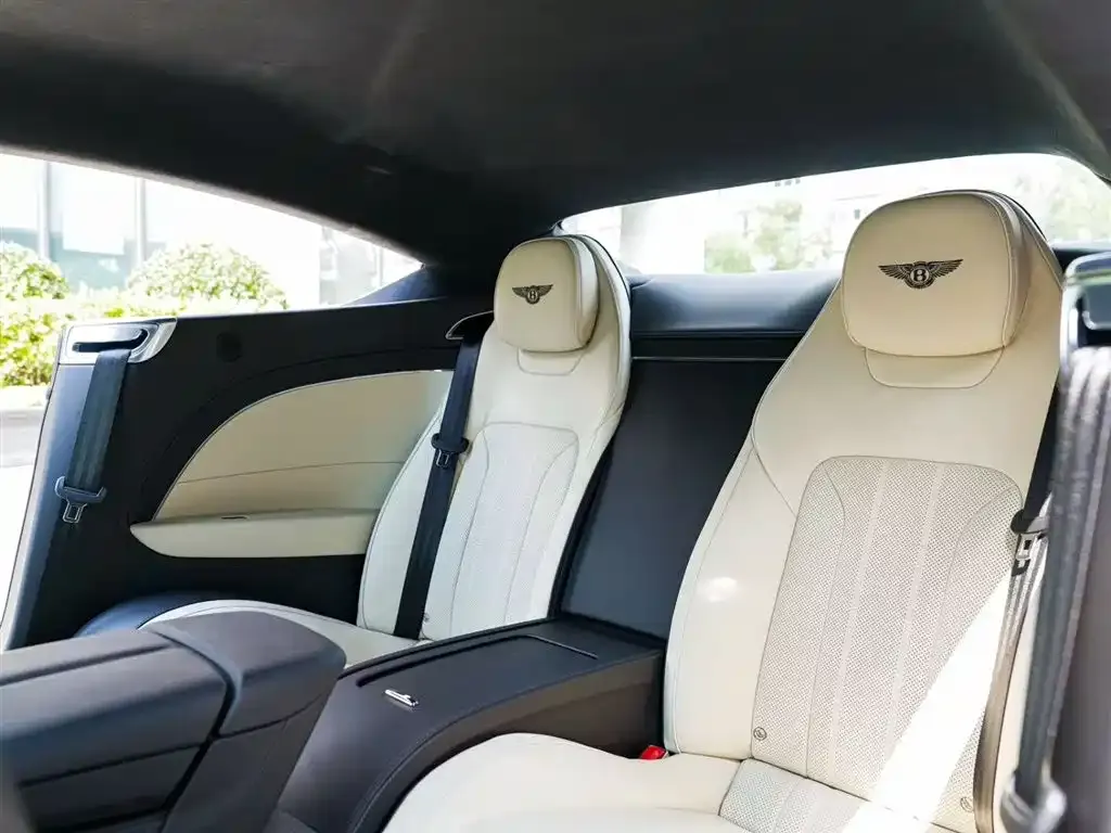 Bentley Continental — фото 9