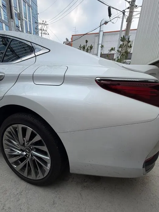 Lexus ES 2023 из KR, фото 4