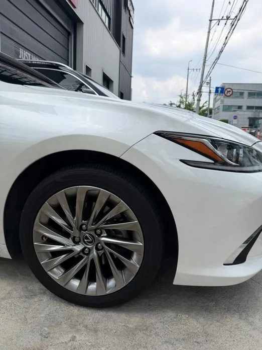 Lexus ES 2023 из KR, фото 7