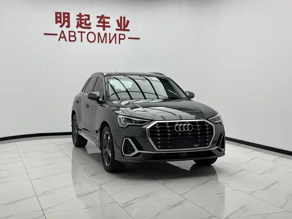 Audi Q3 — фото 5