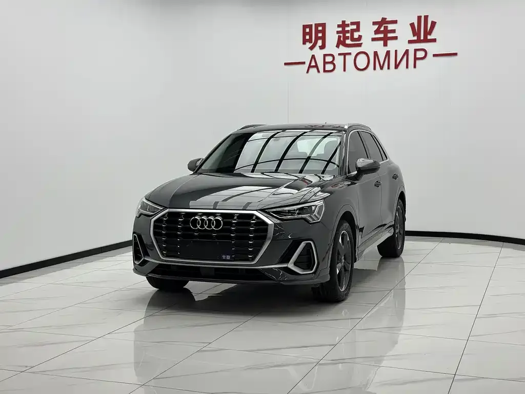 Audi Q3 — фото 4