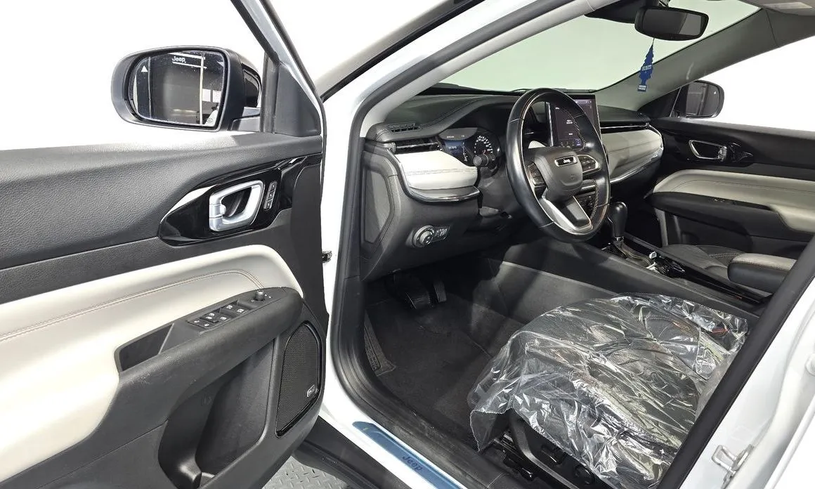 Jeep Compass 2022 из KR, фото 10
