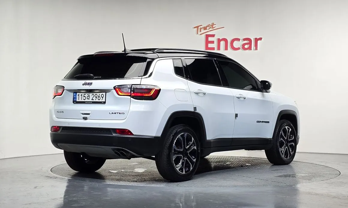 Jeep Compass 2022 из KR, фото 5