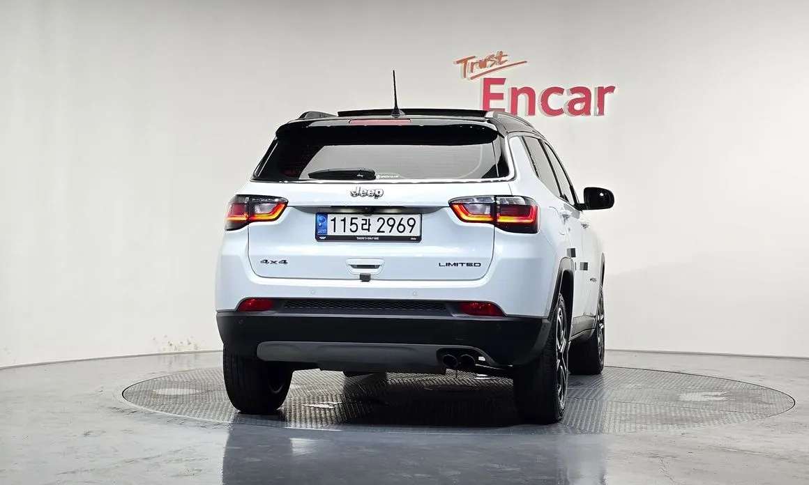 Jeep Compass 2022 из KR, фото 4