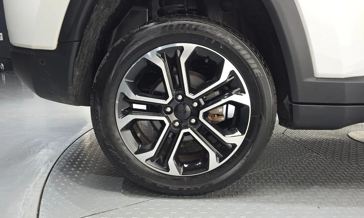 Jeep Compass 2022 из KR, фото 7