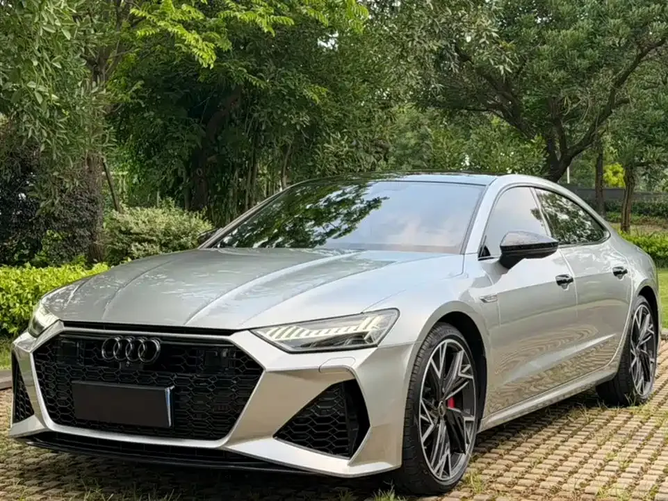 Audi A7L — фото 9